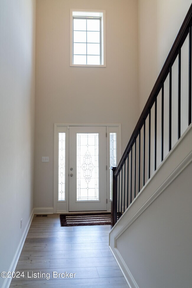 Building Photo - 213 Belden Trl
