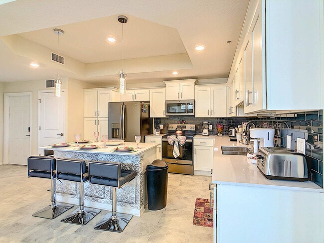 Foto del edificio - 3121 Paradox Cir