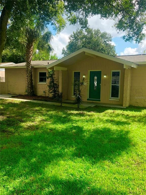 Building Photo - 3220 Deerfield Dr