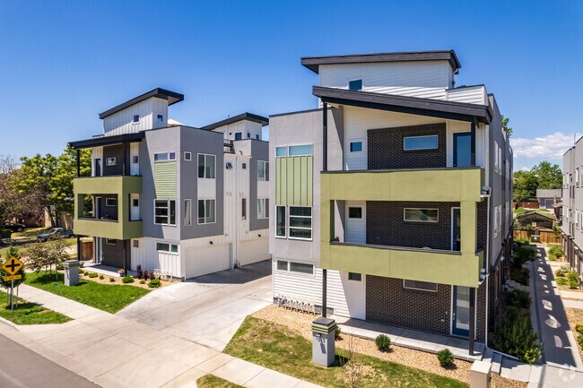 Foto del edificio - Sloans Lake Row Home Assemblage #1-6