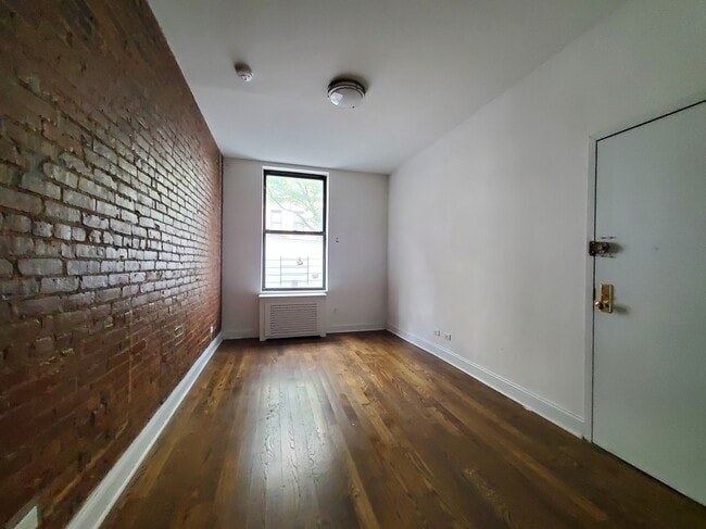 Foto del edificio - 234 E 89th St