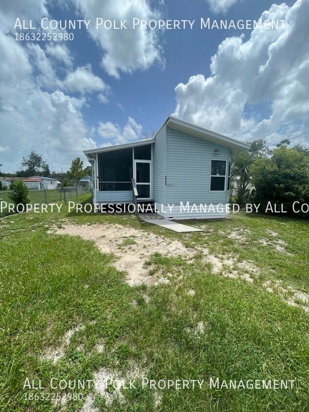 Foto principal - Fantastic 3 Bedroom 2 Bath Home in Lakelan...