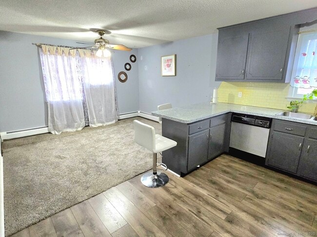 Building Photo - 24 Acorn St