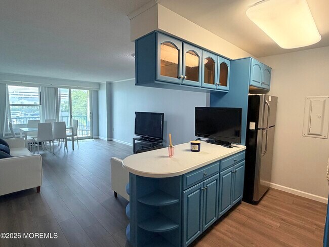 Foto del edificio - 480 Ocean Ave N