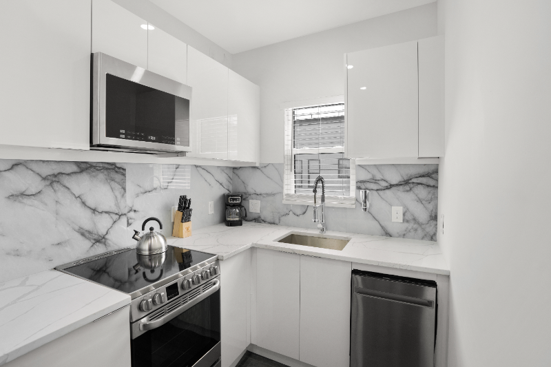 Foto principal - 927 S Howard Ave