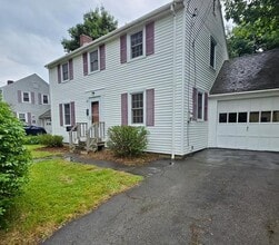 Building Photo - 73 Clemons St