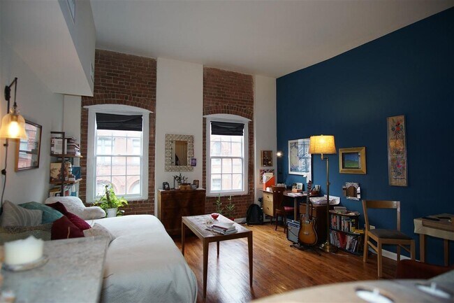 Foto del edificio - 158 Wayne St