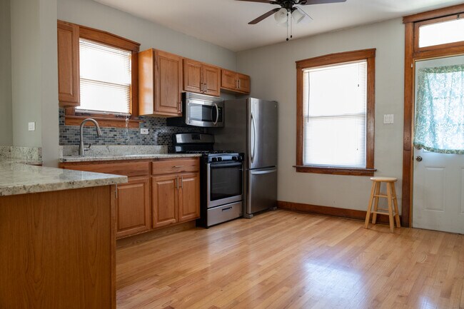 Building Photo - 4520 N Laporte Ave