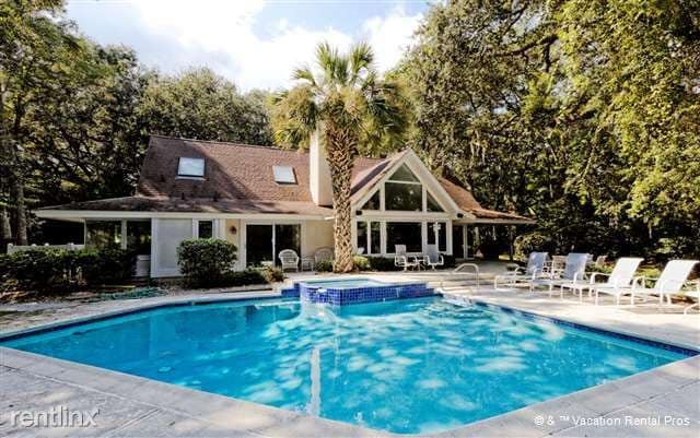 Building Photo - 63 OFF Shore Dr