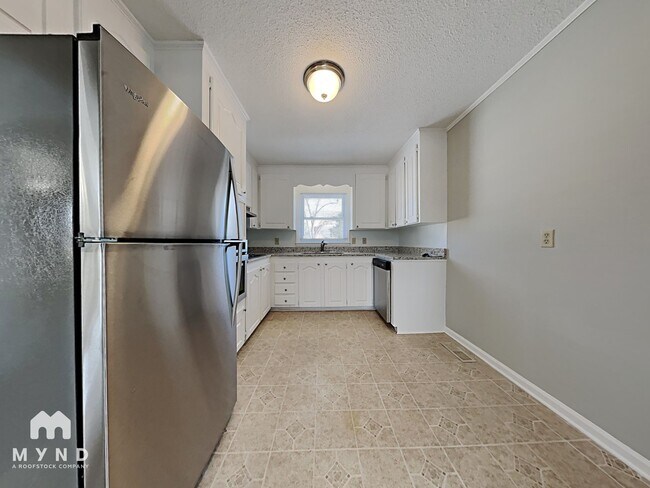 Foto del edificio - 1708 N New Hope Rd
