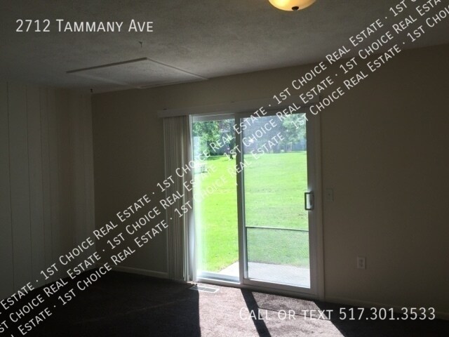 Foto del edificio - 2712 Tammany Ave