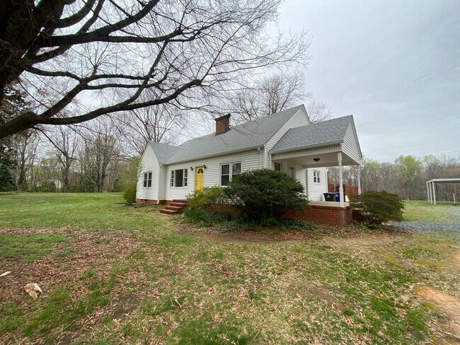 Foto del edificio - 4025 Robinhood Rd