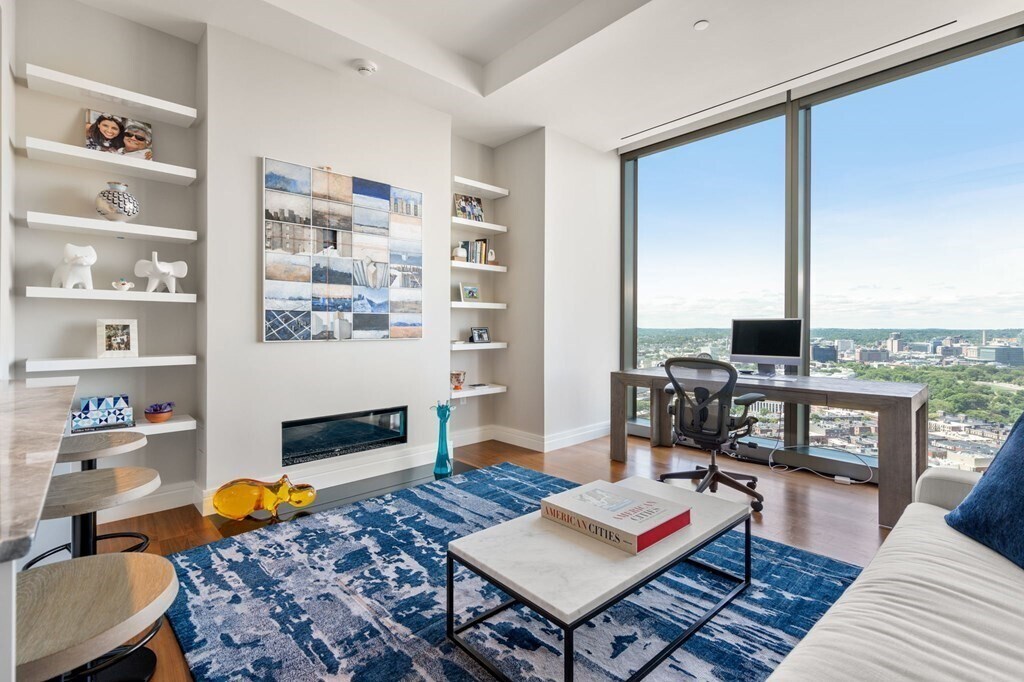 Primary Photo - 1 Dalton St
