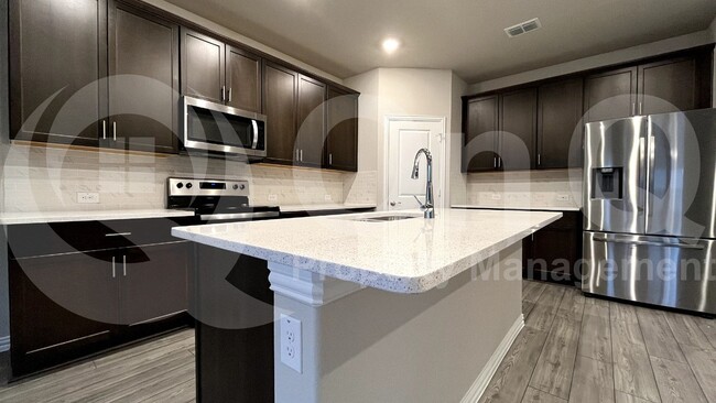 Building Photo - 1608 Lannon Ln
