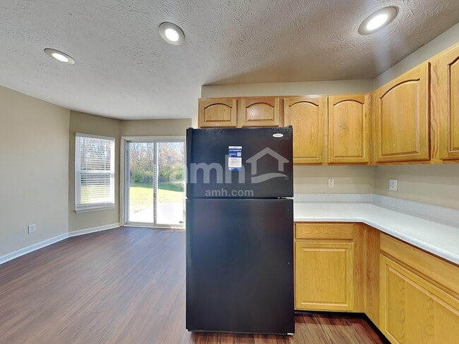 Foto del edificio - 4348 Bellchime Dr