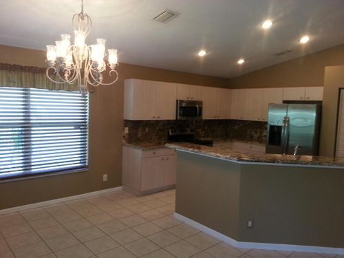 Foto del edificio - 1454 Fairway Cir