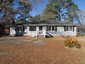 Building Photo - 503 Robney Dr