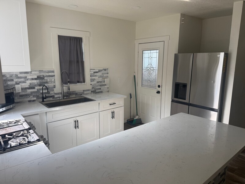 Primary Photo - 1304 E 9th St