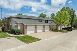 Building Photo - Winfield Commons