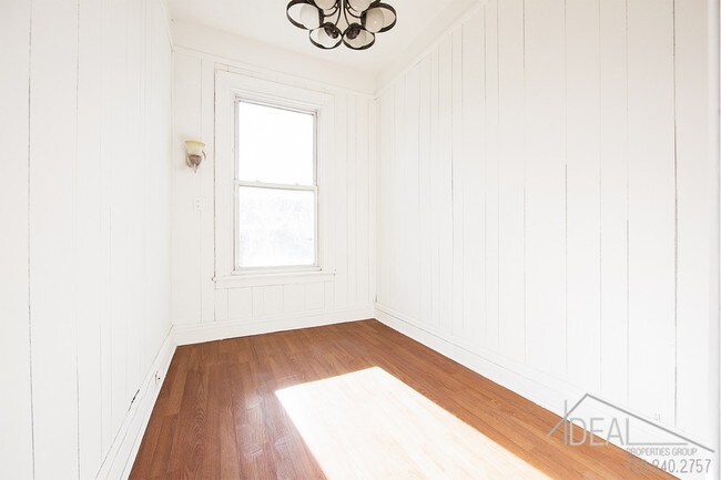 Foto del edificio - 345 Decatur Street #TwnhseR