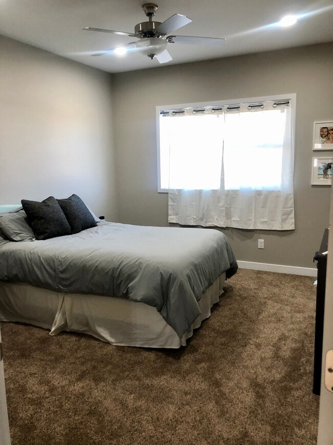 Primary Bedroom - 3028 Bluestem Trl