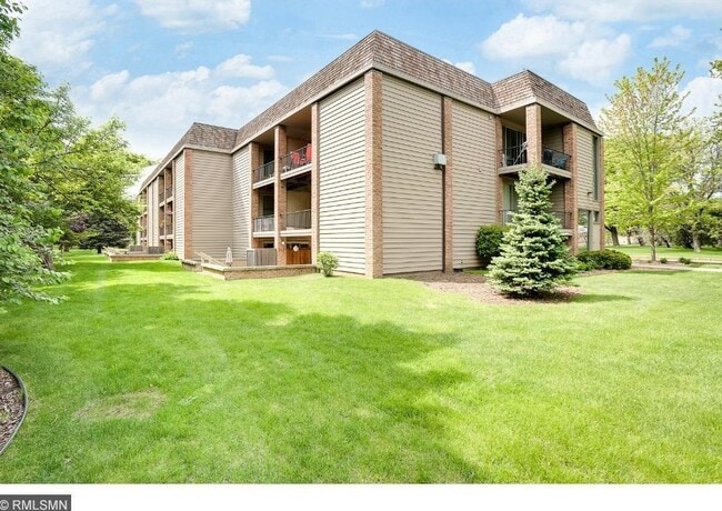 Building Photo - 6423 Colony Way