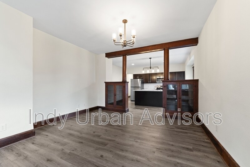 Foto principal - 1306 Woodlawn Ave