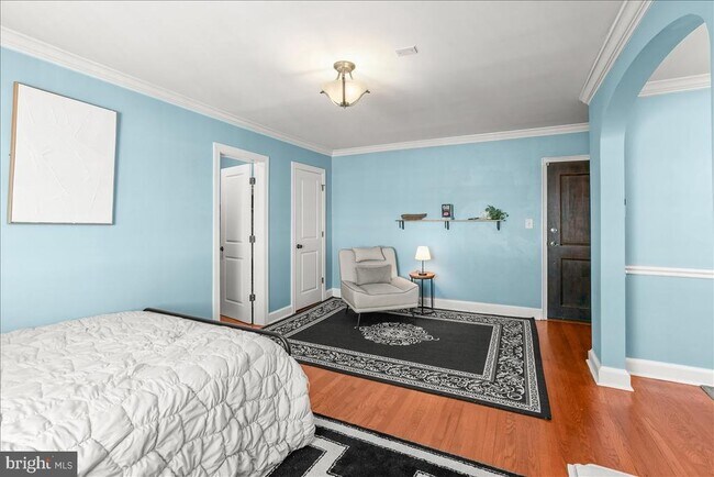 Foto del edificio - 820 N Washington St