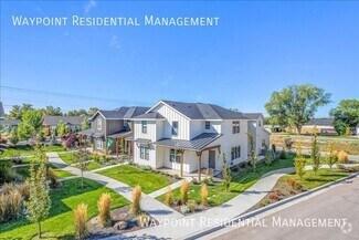 Building Photo - 1671 E Cutgrass Ln