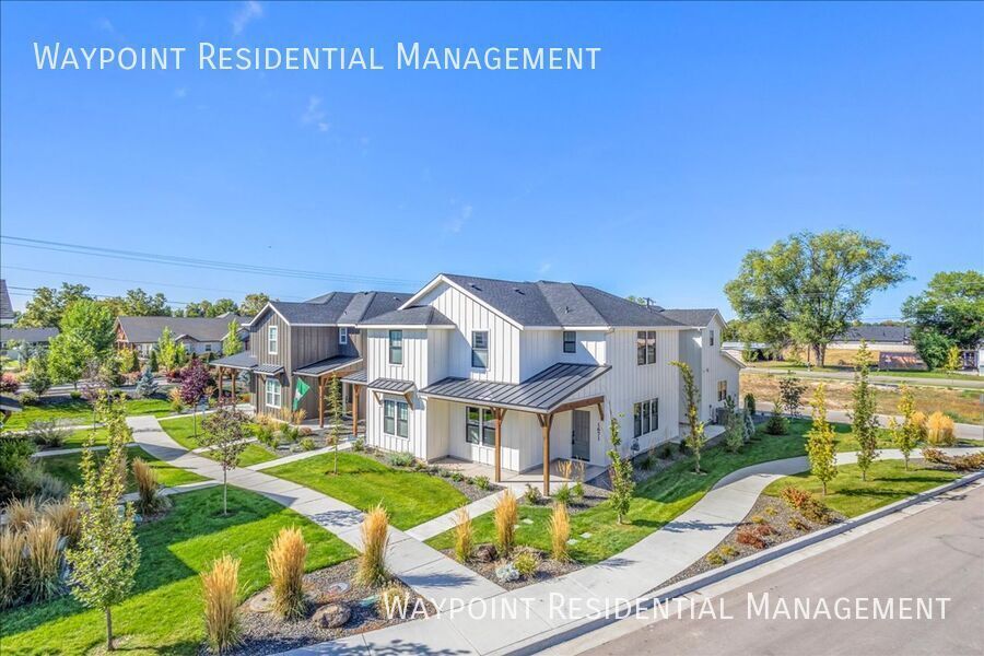 Foto principal - 1671 E Cutgrass Ln