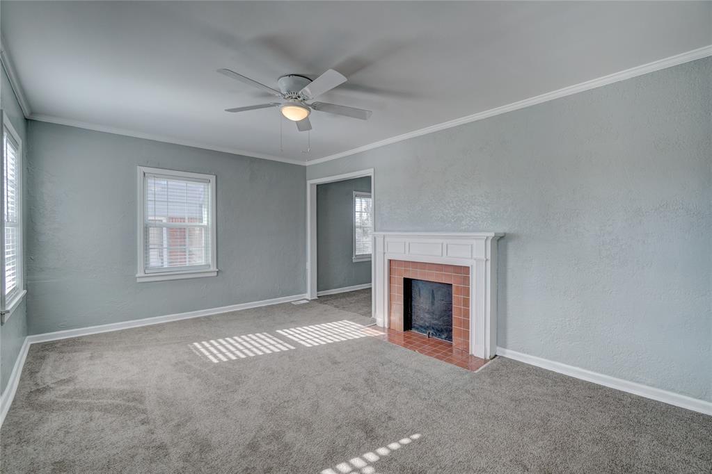 Building Photo - 2119 Hardin Dr