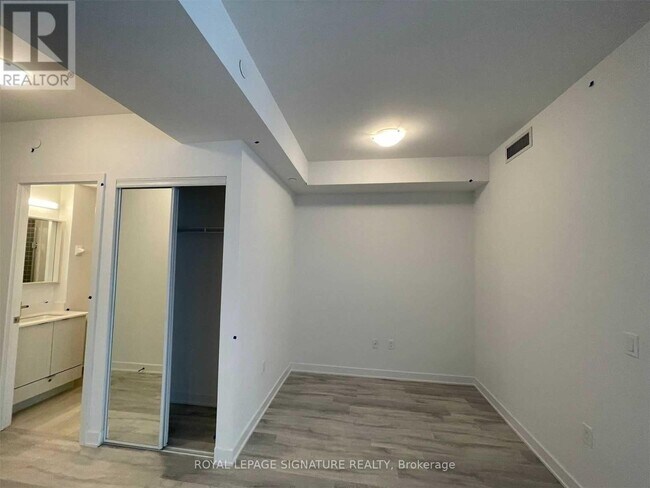 Photo du bâtiment - 4675-4675 Metcalfe Ave