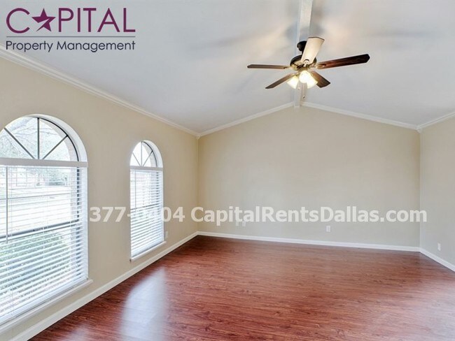 Building Photo - 9102 Linda Vista Dr