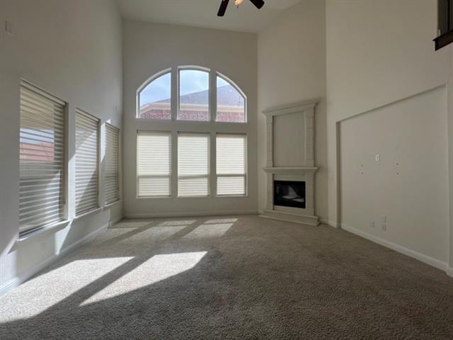 Foto del edificio - 13226 Allenwood Ave