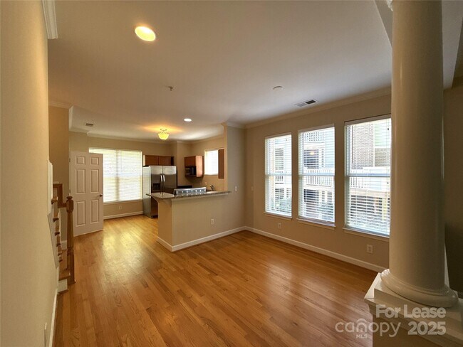 Foto del edificio - 2504 Cranbrook Ln