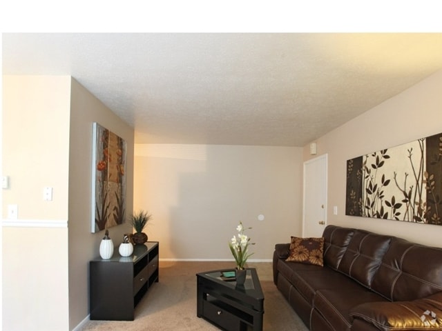 Living Room - Vine East  33201 Vine Street