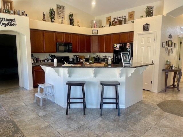 Building Photo - 2899 Desert Vista Dr