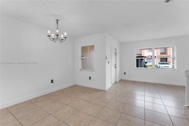 Foto del edificio - 6350 SW 139th Ave