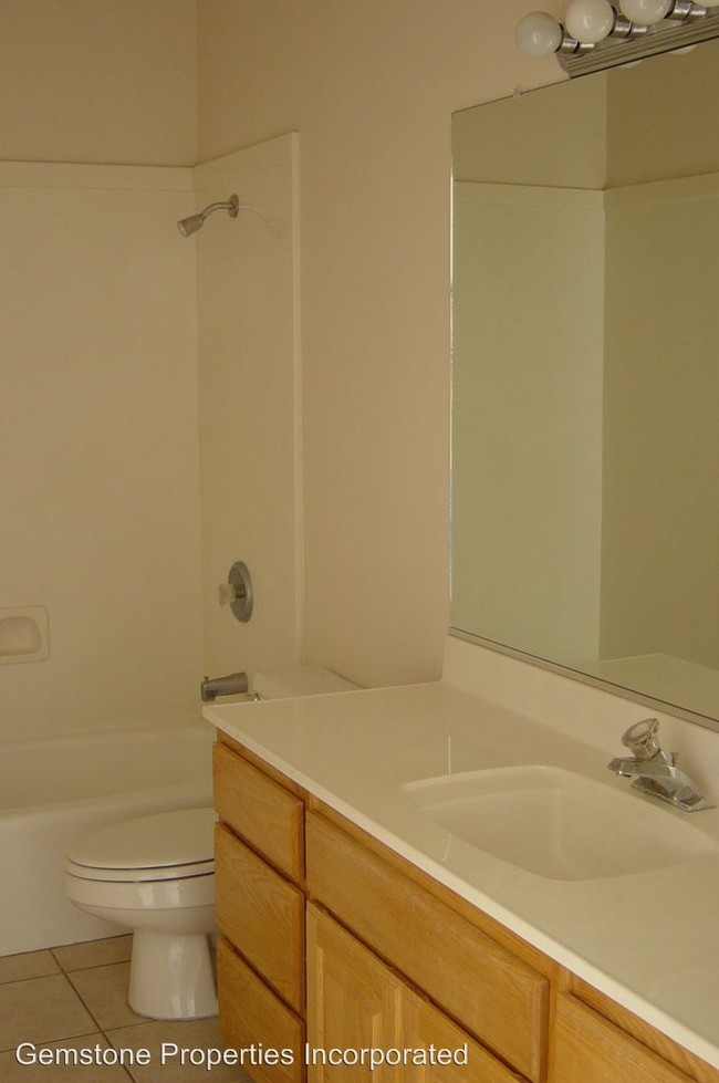Building Photo - 2554 W 225 N