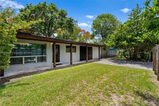 Foto del edificio - 1708 SW 11th St
