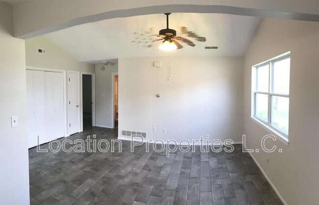 Building Photo - 3823 Westland Pl
