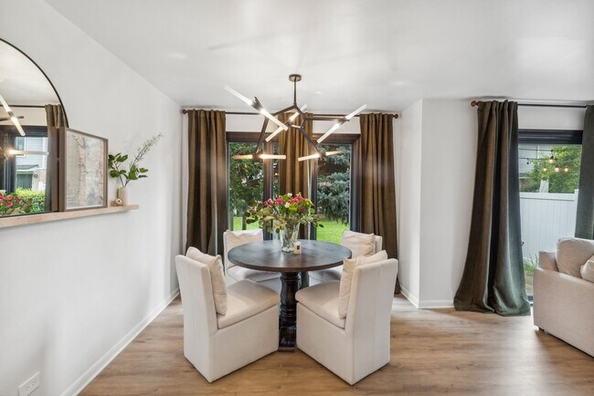 Foto del edificio - 607 Pheasant Ln