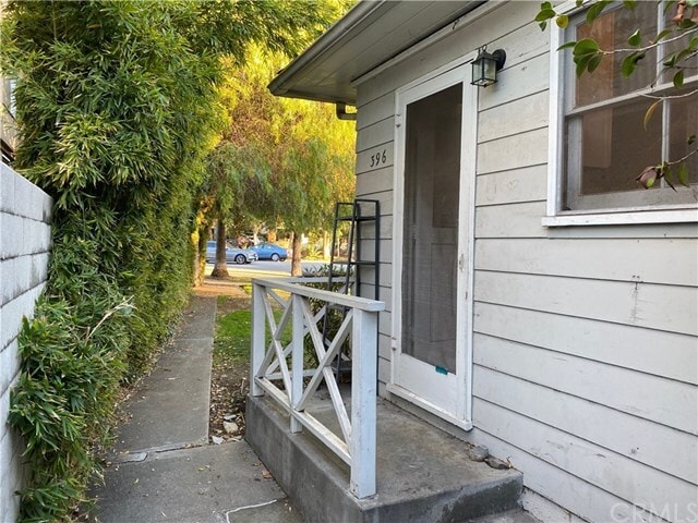 Building Photo - 396 Pasadena Ave
