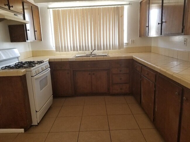 Foto del edificio - Ready to move in 3 bed/2 bath