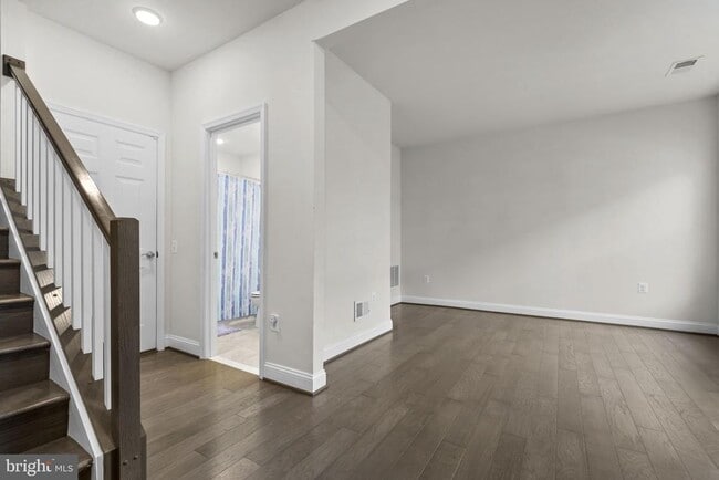 Building Photo - 17357 Redshank Rd