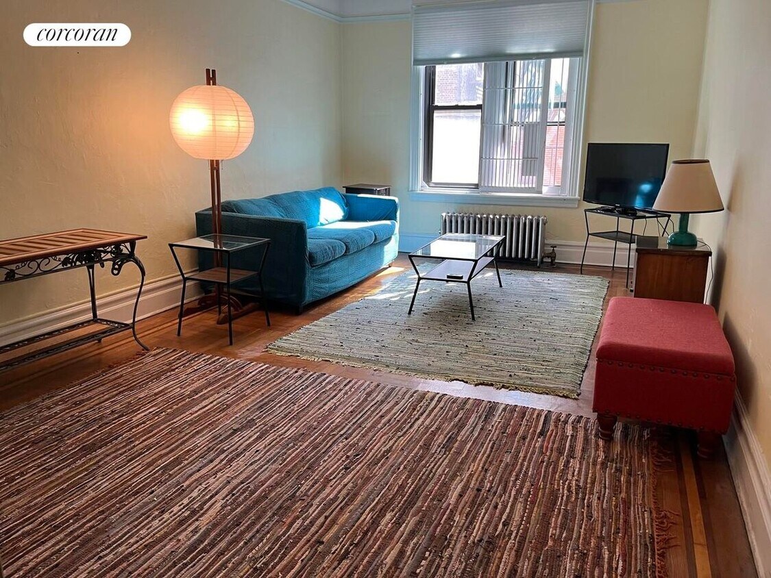 Foto principal - 345 Montgomery St