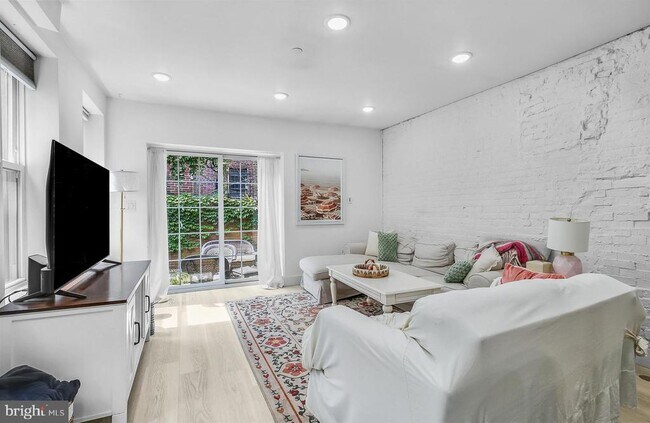 Foto del edificio - 2132 Pine St