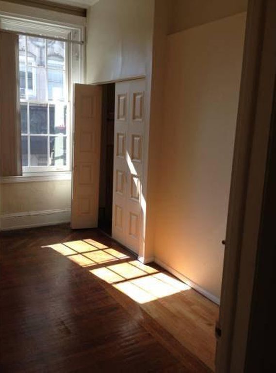 Foto del edificio - 1229 Spruce St
