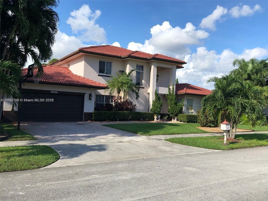 Foto principal - 15751 SW 46th St