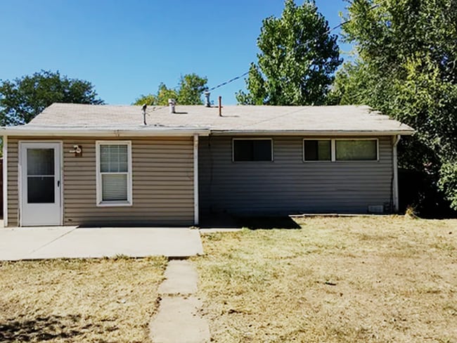 Building Photo - Freshly Updated 3 bed - 1 bath rental home